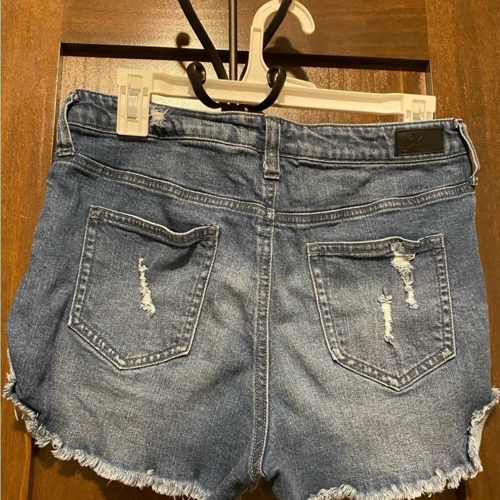 Distressed Denim Women's Shorts - Picture 4 of 5